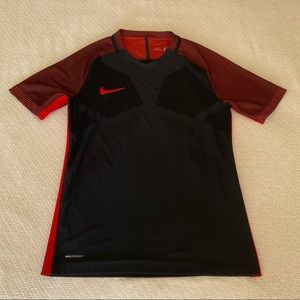 Nike Soccer/Futbol Training Top
